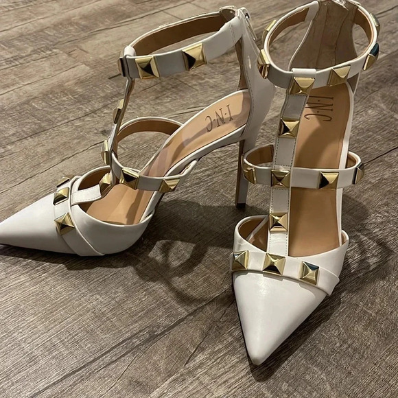 INC - White - Studded Goring Ankle Strap Syndia Pointed Toe Stilettos - Size 10M - Picture 4 of 10